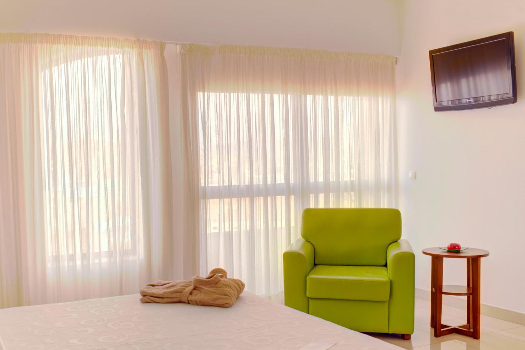 Hotel Livvo Don Paco 민델로 외부 사진